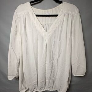 New York & Company White V-Neck Blouse with elastic waistband
